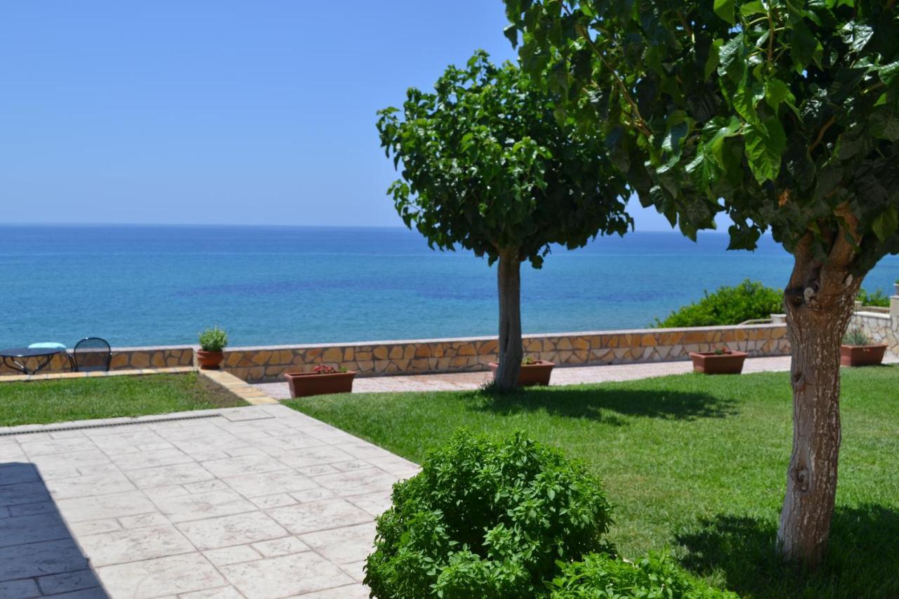 Aquarius House Villa Agios Georgios  ภายนอก รูปภาพ